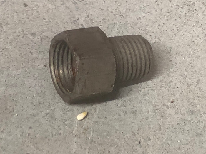Vacuum port, Brake line fitting