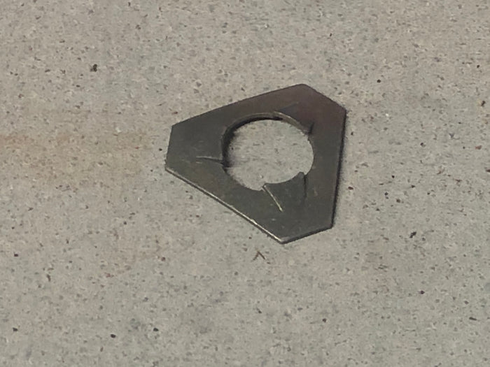Triangle cover, Vent
