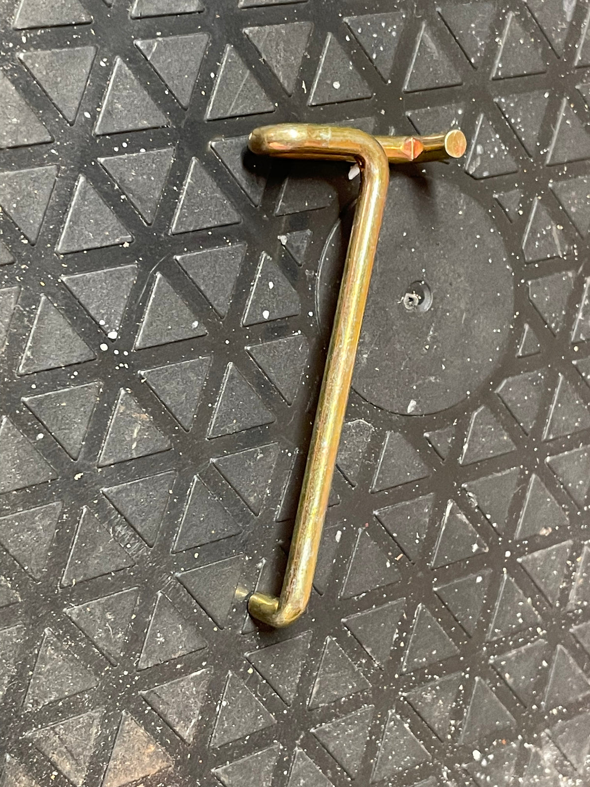 Secondary throttle rod, early clip style