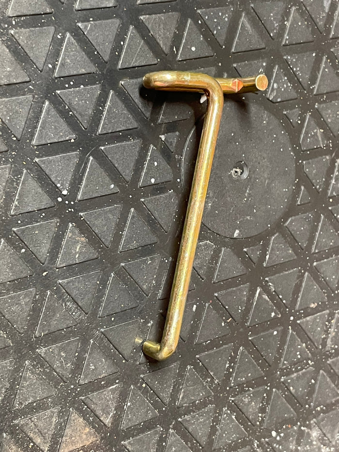 Secondary throttle rod, early clip style