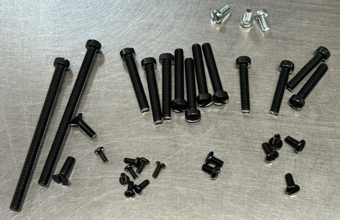Complete Quadrajet screw kit 75-89