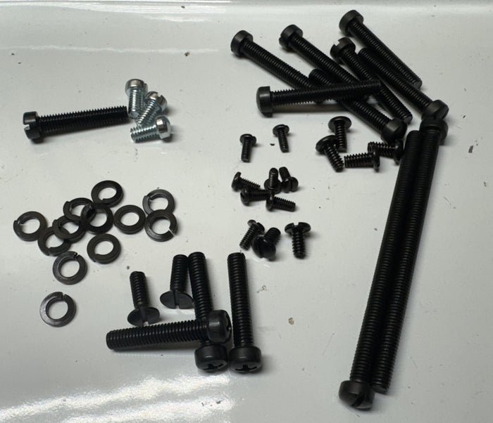 Complete Quadrajet screw kit 75-89