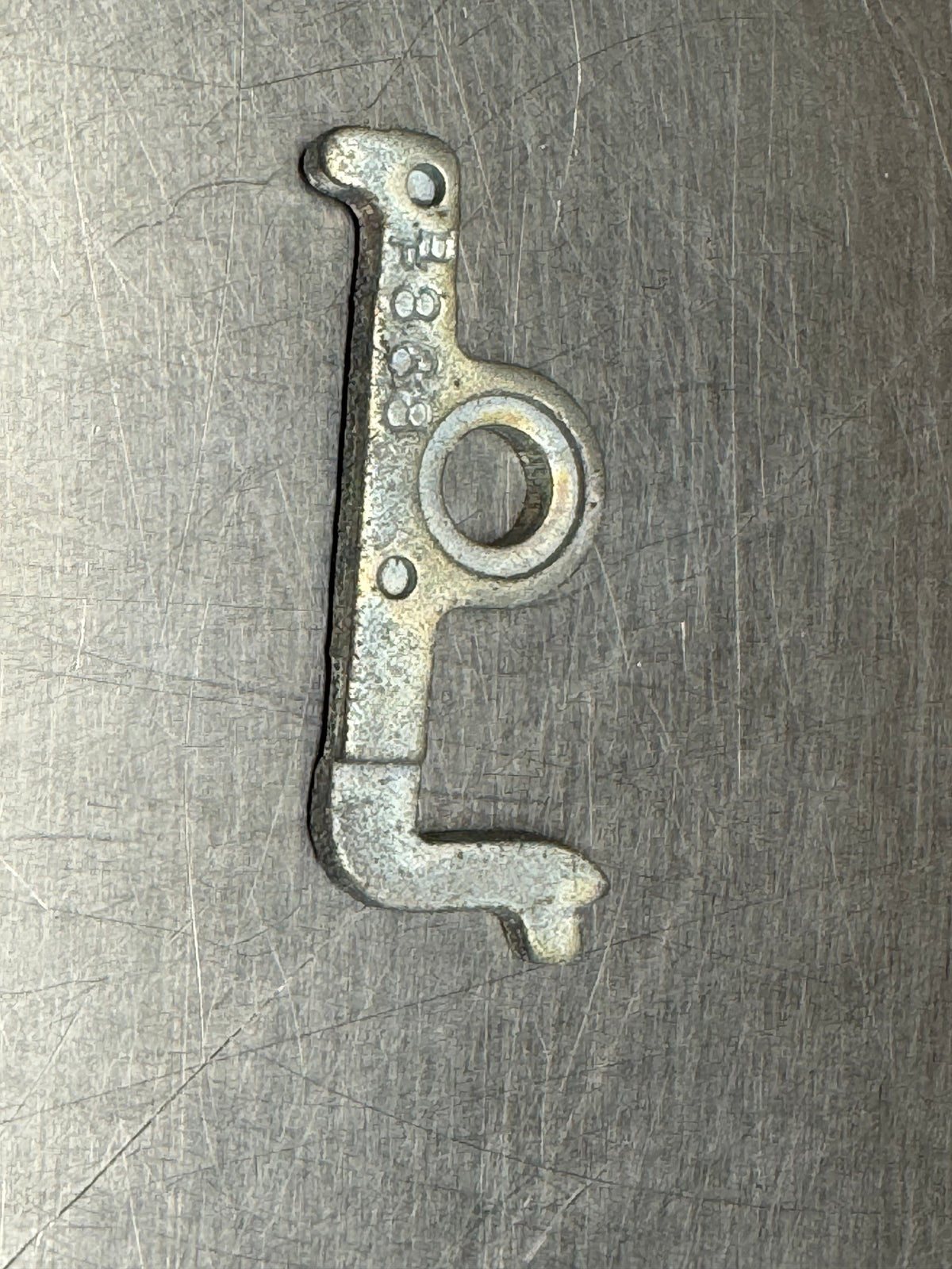 Secondary lock out 868