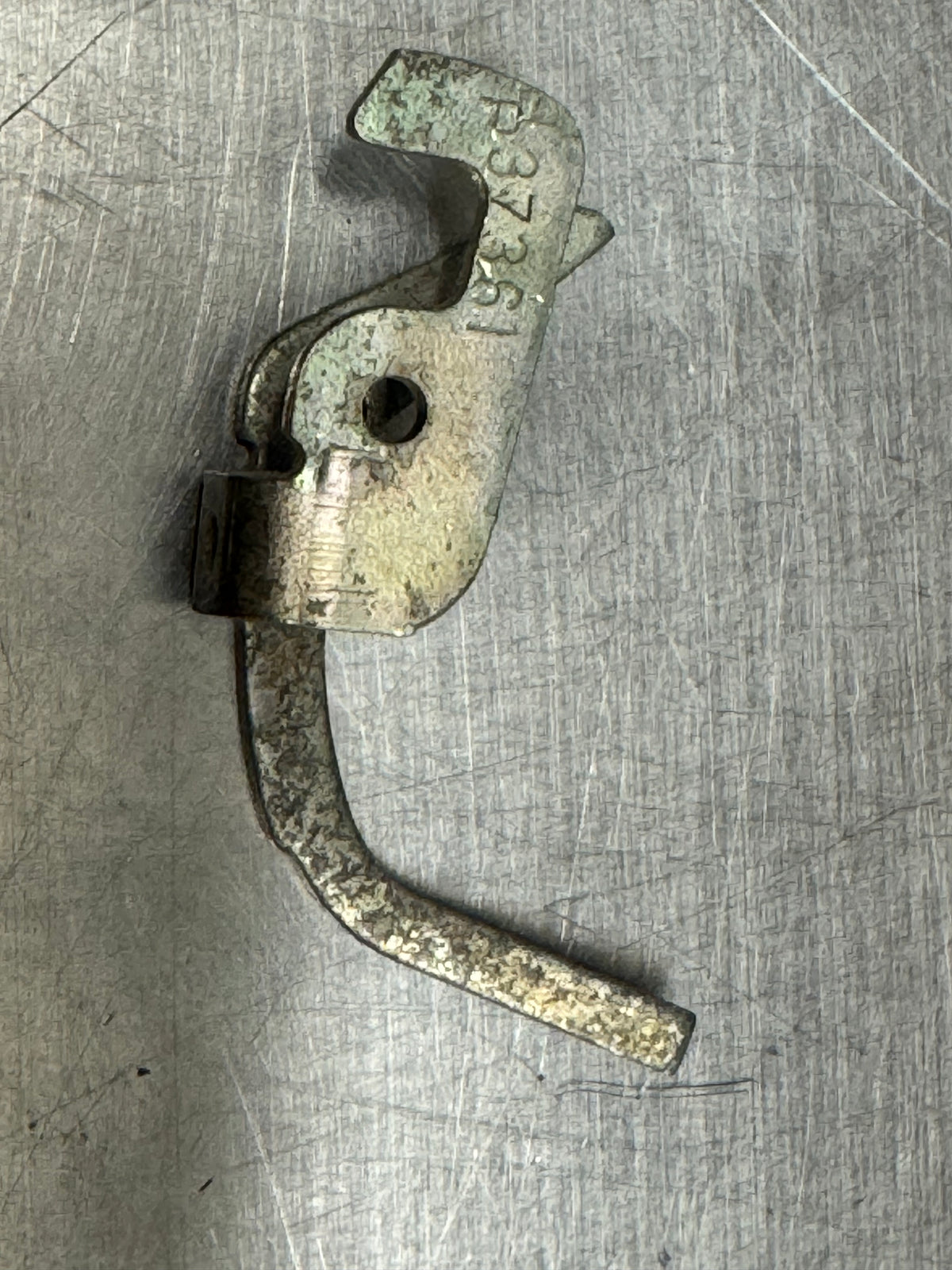 Secondary lock out, early style 37361