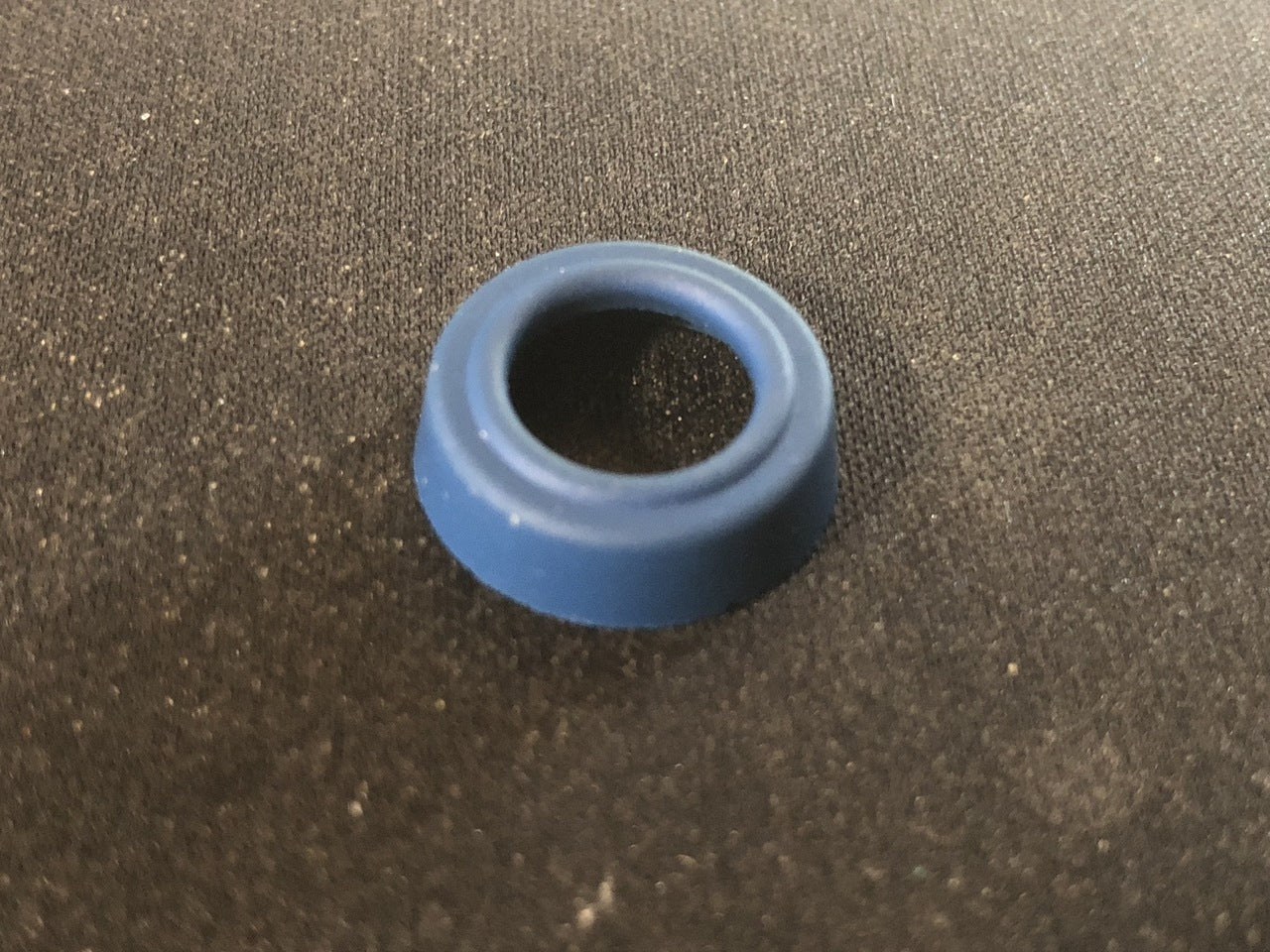 Accelerator pump cup, double lip 21/32