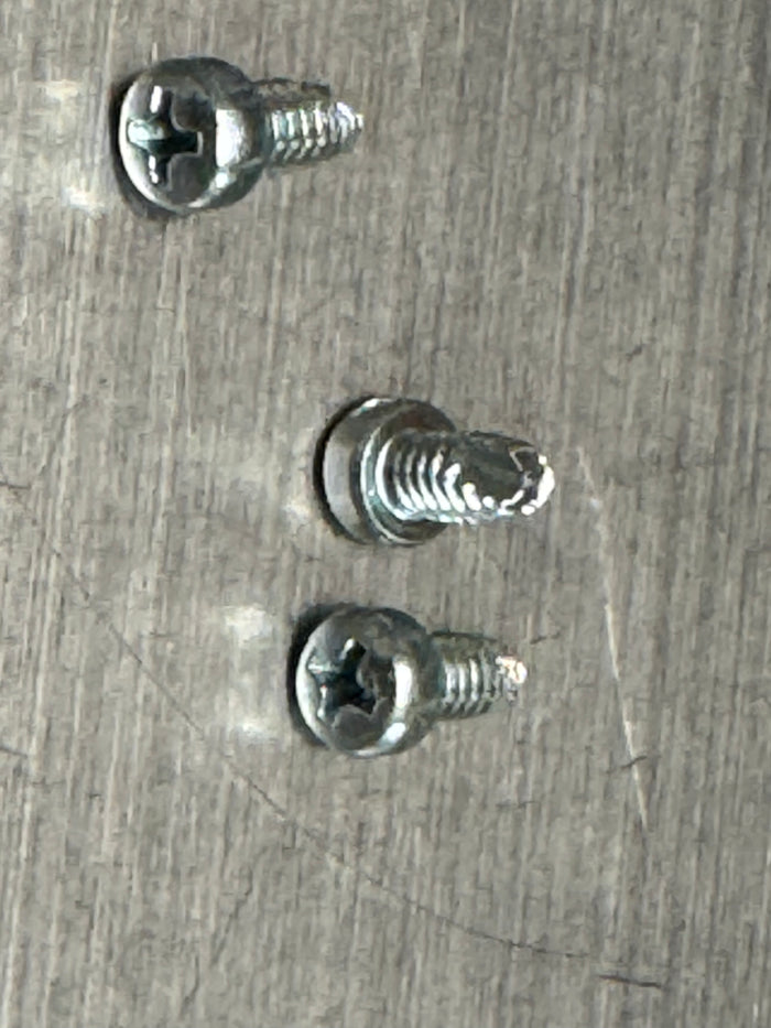 Choke cover self tapping screws, (3) 10-32 x 5/16"